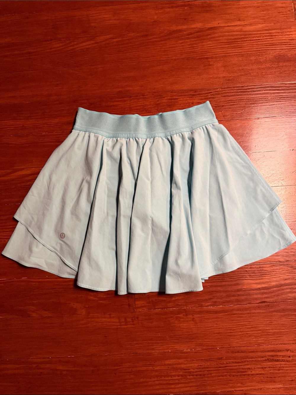 Lululemon Tennis skirt Sz. 6 Light Blue/teal